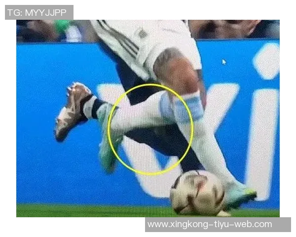 前裁判质疑马林犯规判罚过于严厉认为身体接触不足以判罚点球